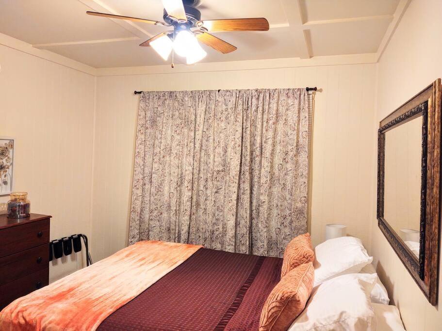 #05 - Lakefront Two Bedroom Cottage- Pet Friendly Hot Springs Luaran gambar